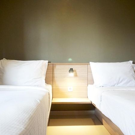Kanna Stay Surabaya Exterior foto